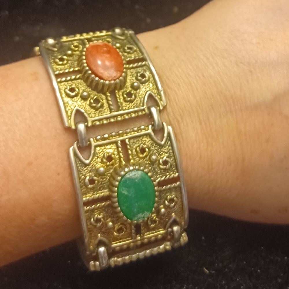 Sarah Cov. Bracelet